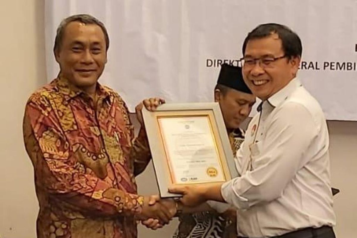 Disnakertrans Kabupaten Serang Raih SNI ISO 9001:2015