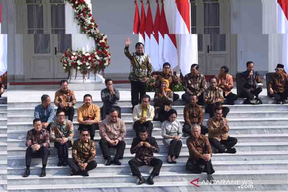 Presiden Jokowi umumkan nama-nama Kabinet Indonesia Maju