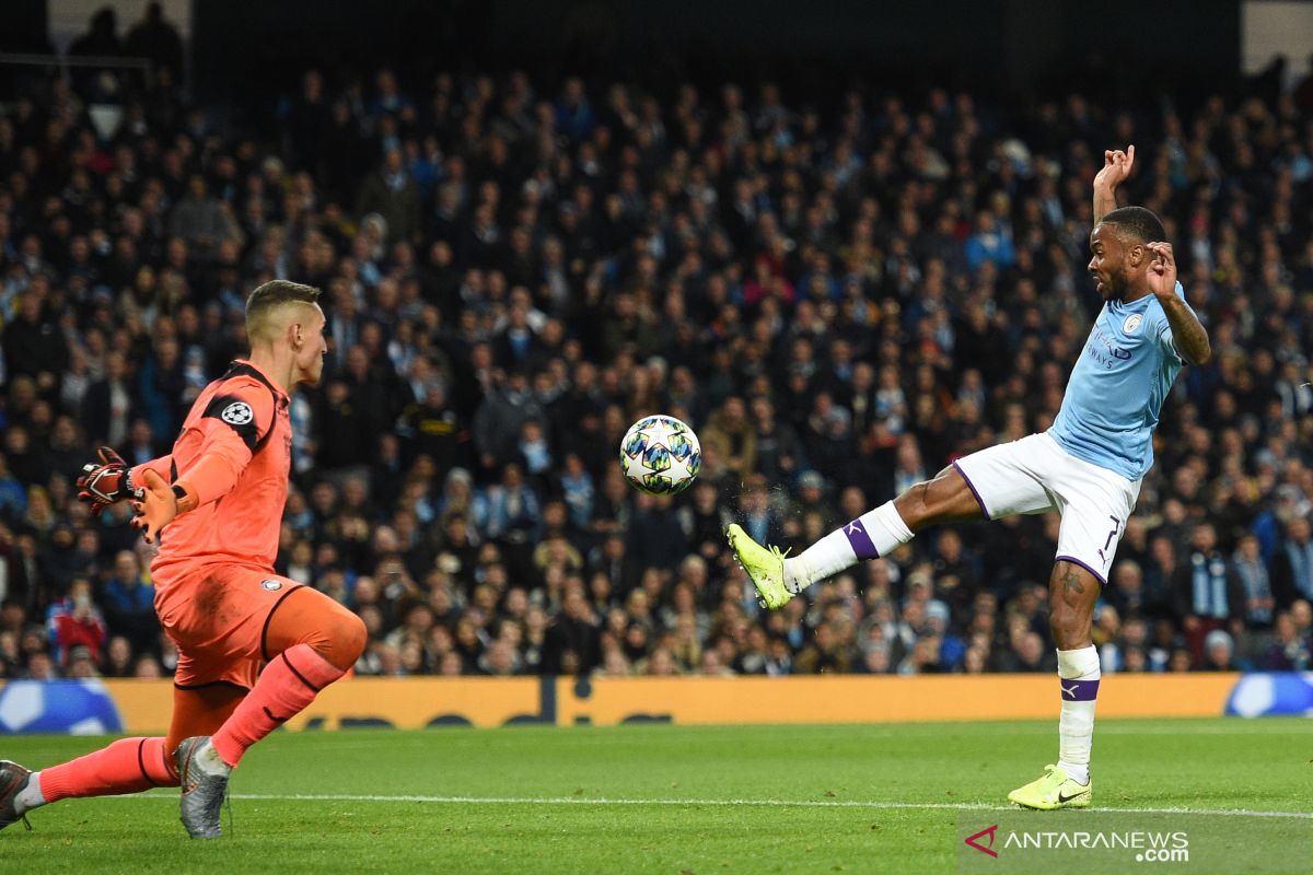 City menang besar atas Atalanta, kokoh di puncak klasemen Grup C