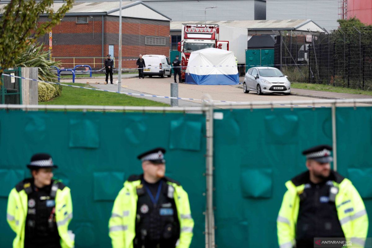 Polisi Inggris tewas ditembak seorang tahanan di London selatan