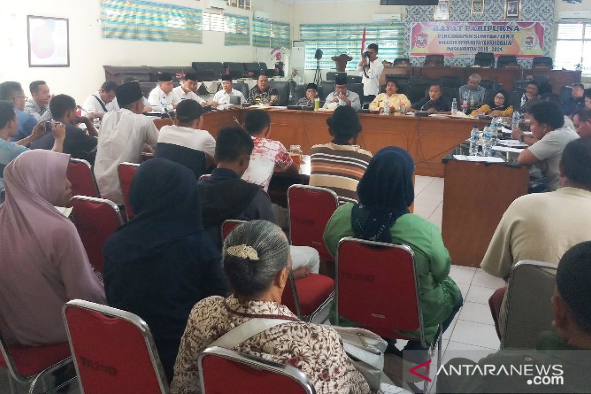 DPRD perintahkan Pemkot Tanjungbalai hentikan pembangunan meja Pasar Bahagia