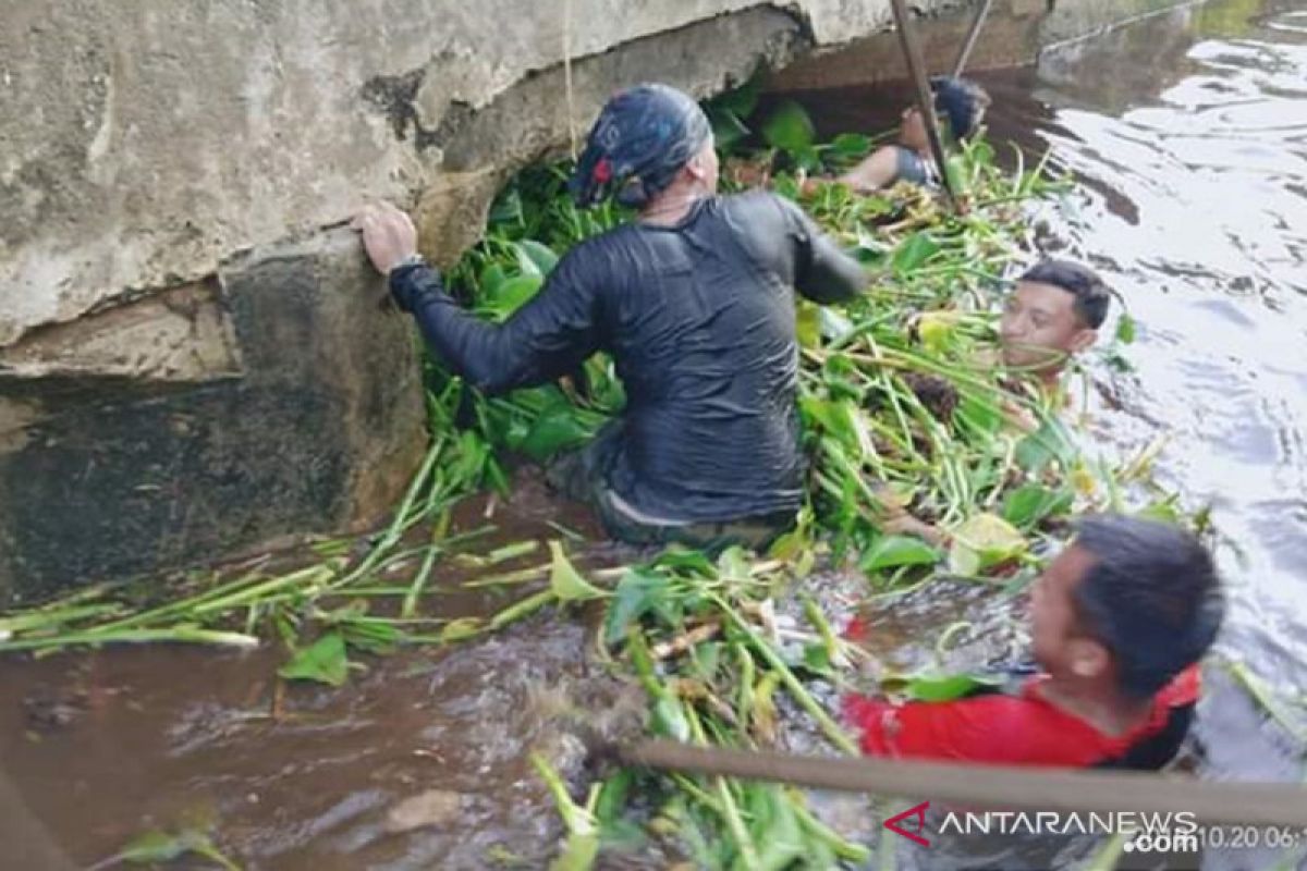 Tagana Singkawang ingatkan masyarakat waspada banjir