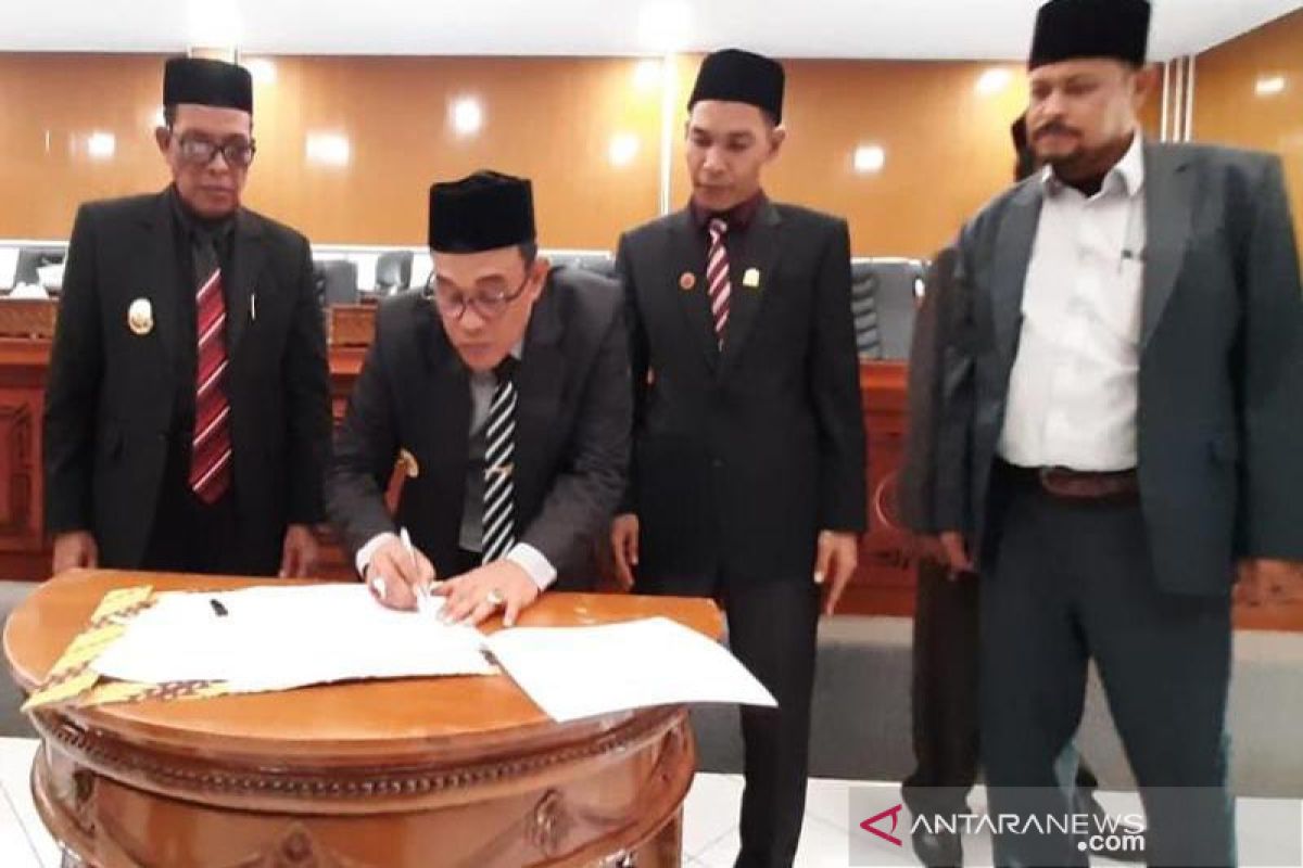 Bupati Aceh Jaya sampaikan sejumlah target pada rapat paripurna rancangan KUA dan PPAS APBK 2020