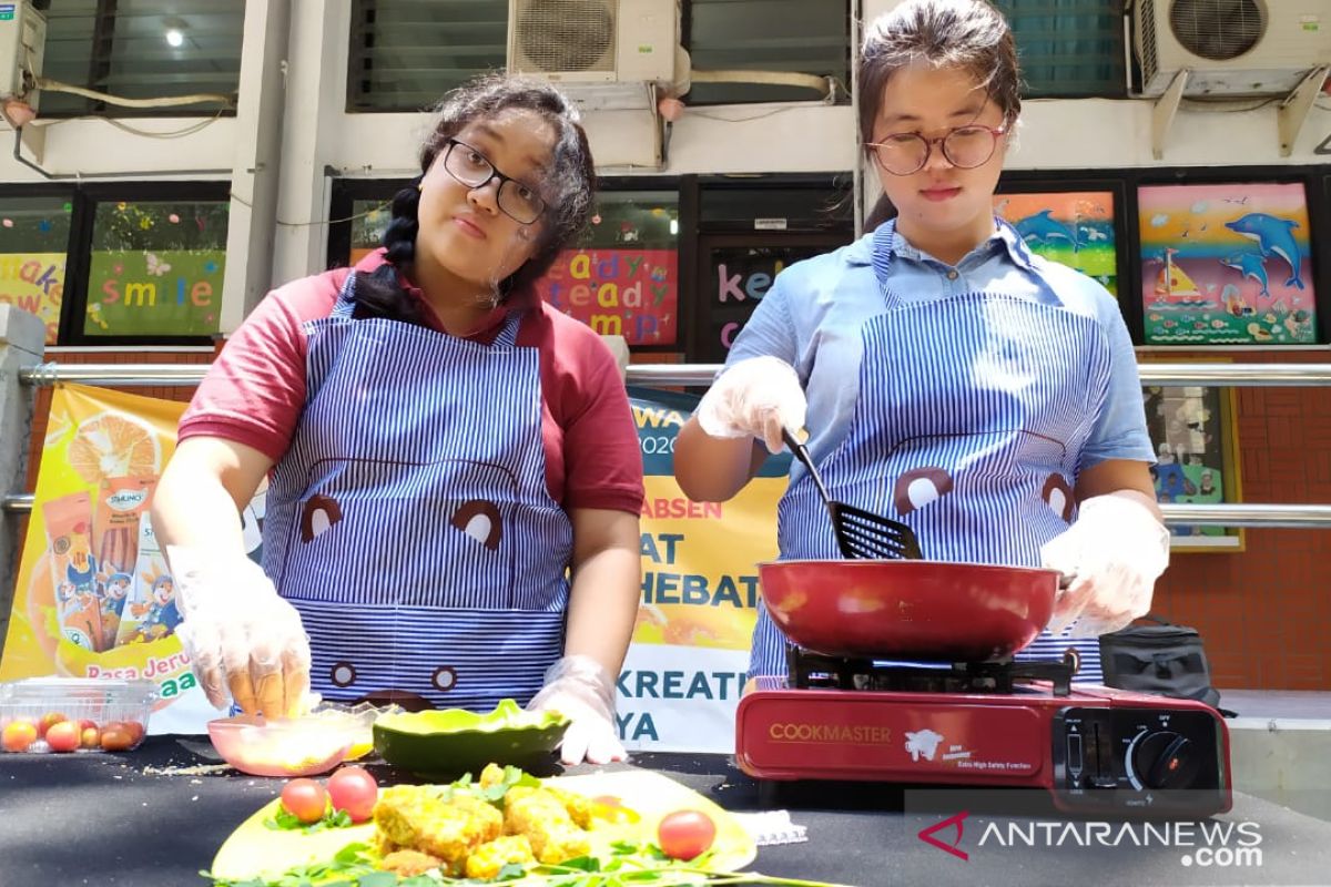 Mahasiswa Ubaya buat nugget dari daun kelor