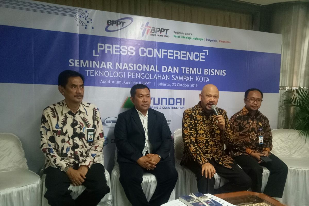 Penggunaan pembangkit listrik tenaga sampah bantu penanganan sampah