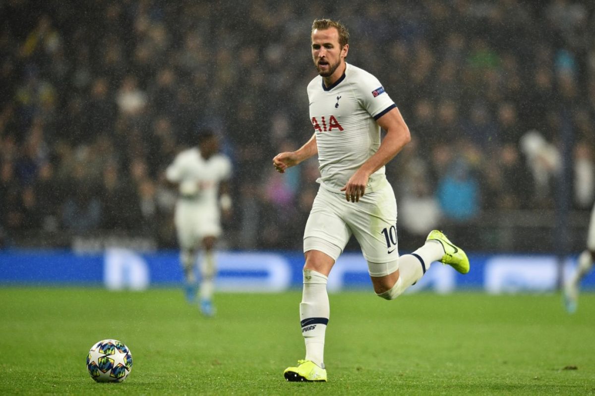 Mourinho: Kane bisa main sejak awal lawan MU