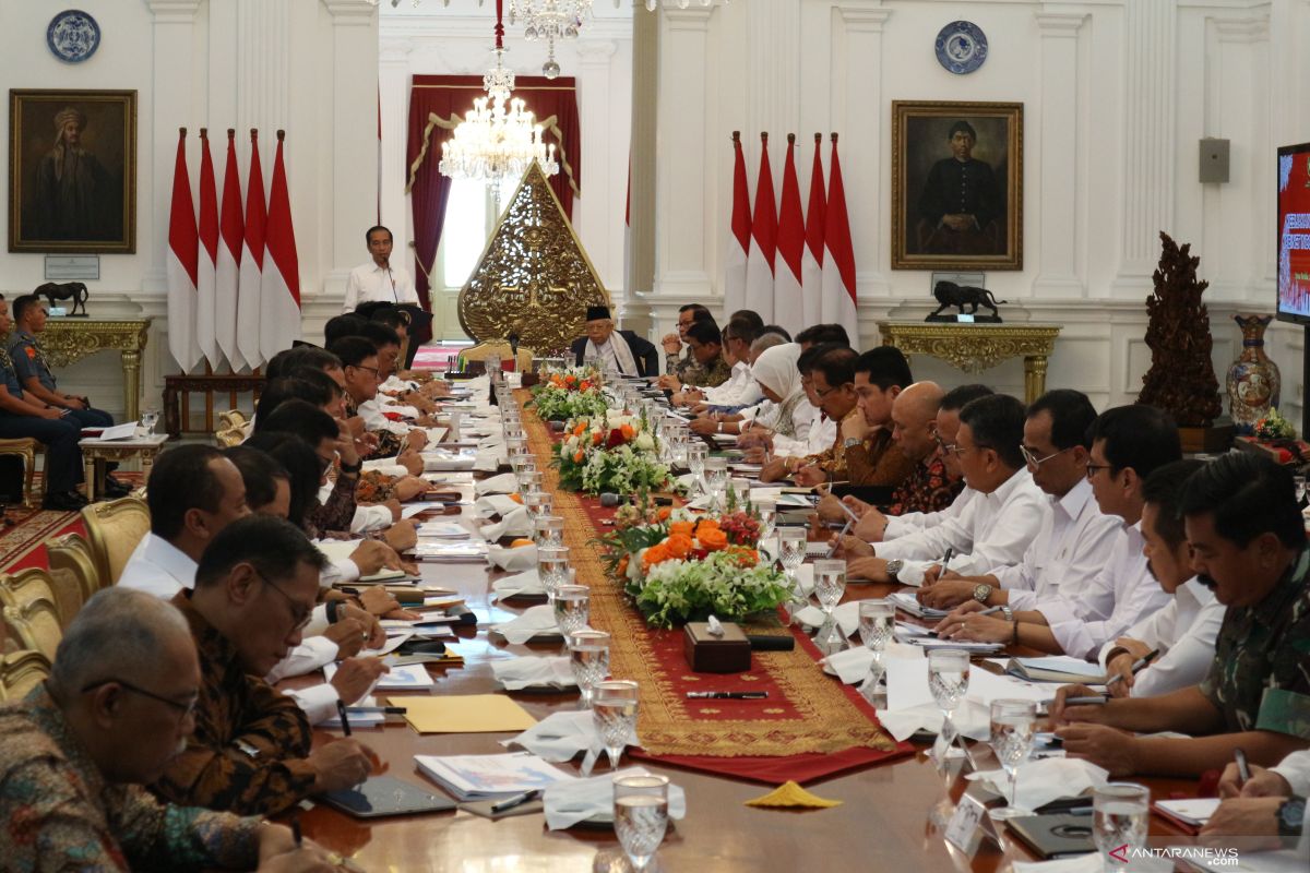 Jokowi chairs foremost plenary meeting of Indonesia Onward Cabinet