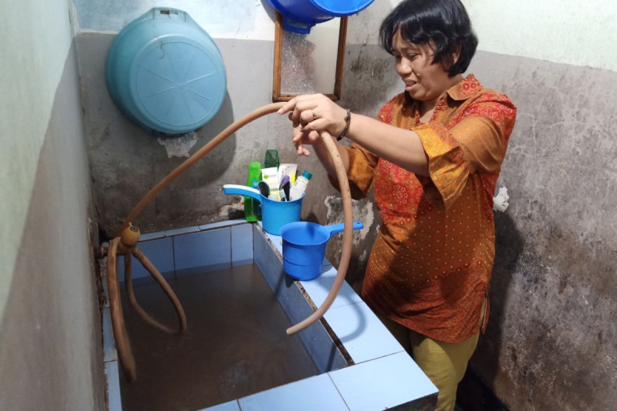 Puluhan rumah tinggal di Bambu Apus krisis air bersih