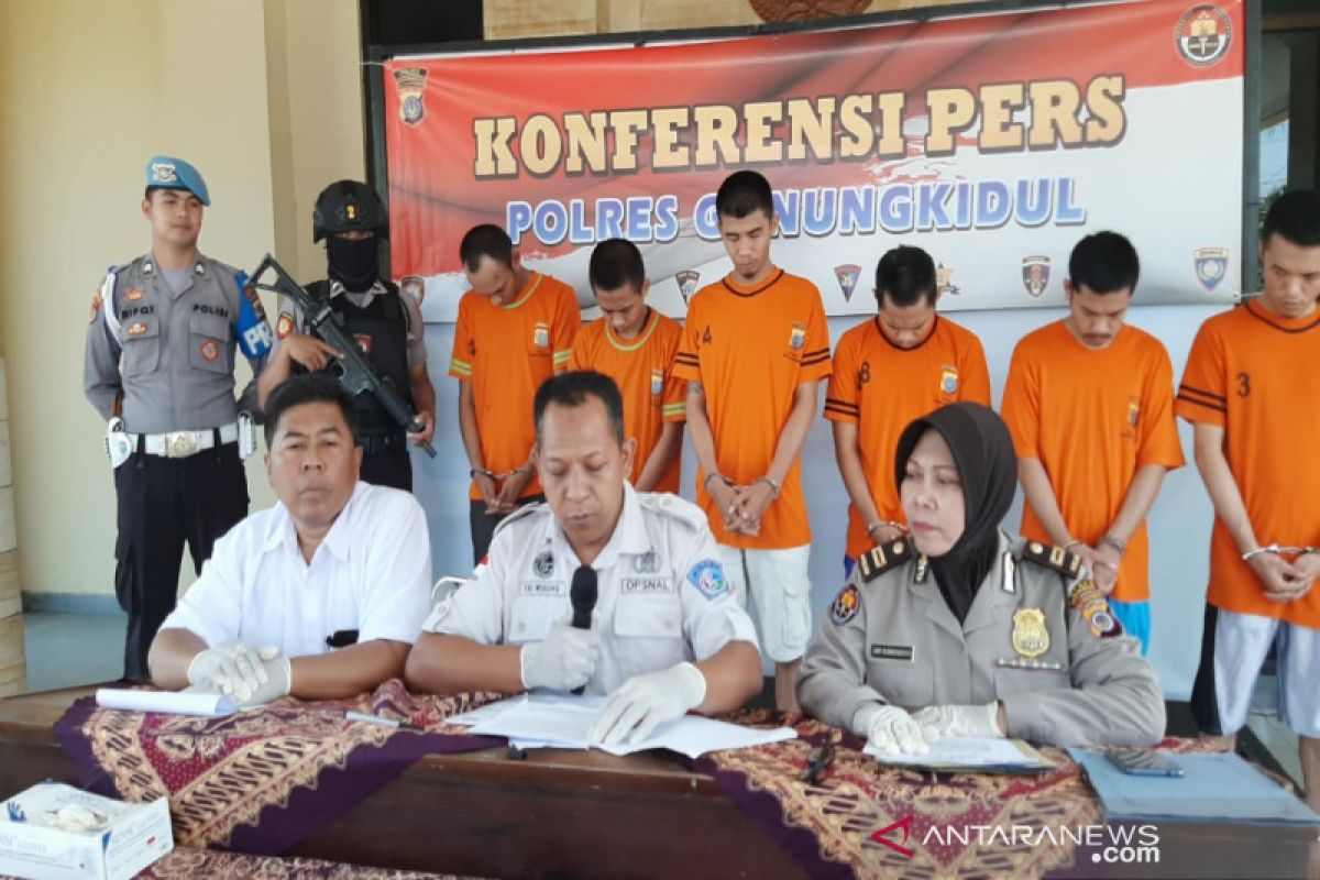 Polres Gunung Kidul menangkap tujuh tersangka pengedar narkoba