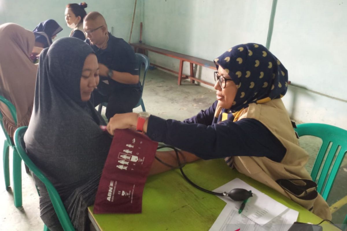 PMI buka pelayanan kesehatan di lokasi karhutla Riau