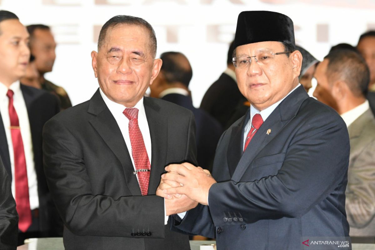 Hoaks, foto Prabowo bertuliskan "FPI bukan mengancam kedaulatan NKRI"