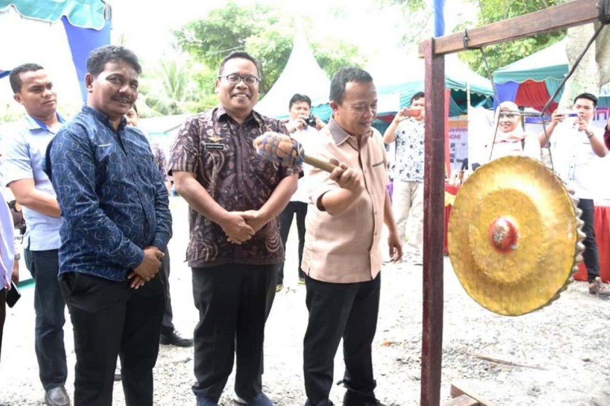 Mempercepat penanggulangan kemiskinan di desa melalui BID