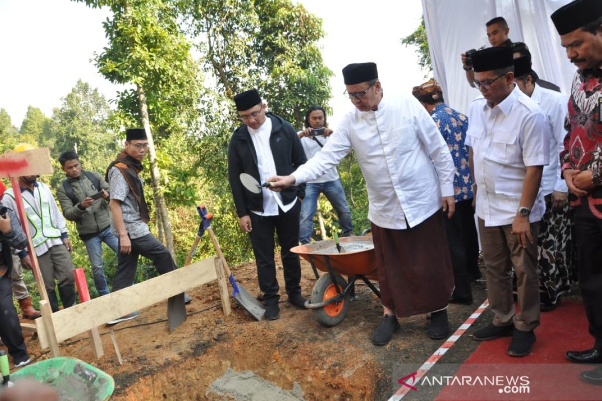 Gubernur: Orang datang ke Negeri Di Atas Awan untuk agungkan Ciptaan-Nya