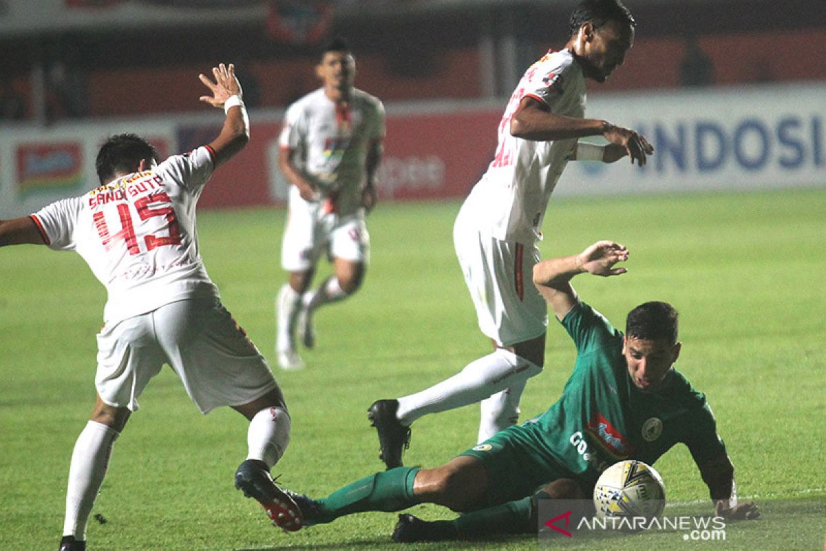 Madura United datangkan mantan pemain asing PSS Brian Ferreira