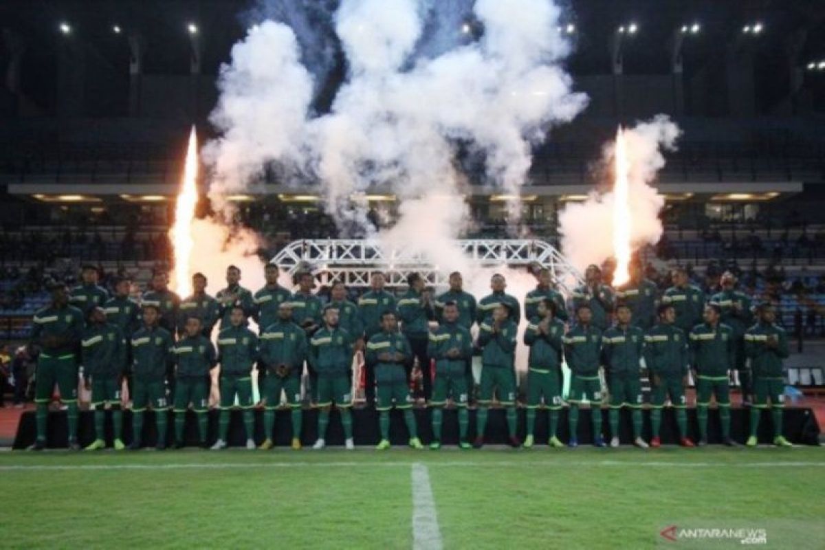 Tak pernah menang, pemain Persebaya diingatkan 