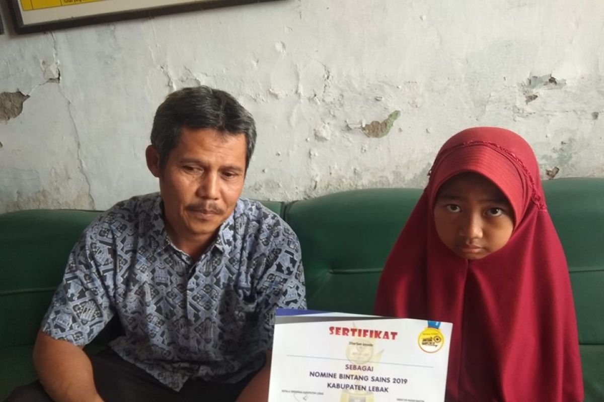 Siswa SDN 2 Kalanganyar pedalaman Lebak raih Bintang Sains matematika dan IPA