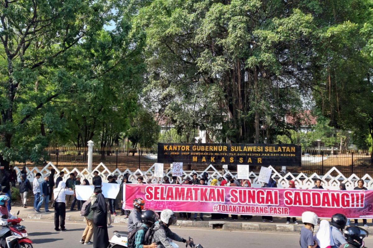 APR Salipolo Pinrang protes aktivitas galian tambang di bantaran Sungai Saddang