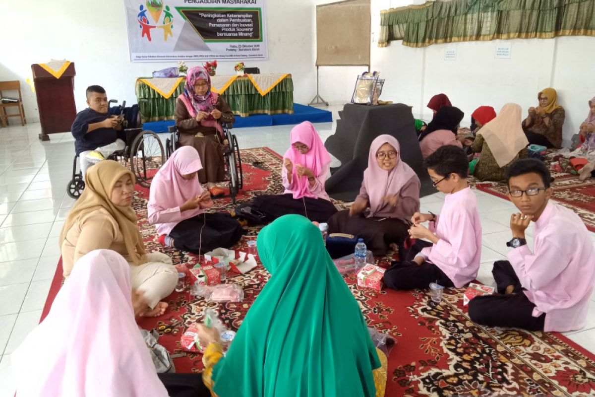 HWDI Sumbar dorong penyandang disabilitas berwirausaha