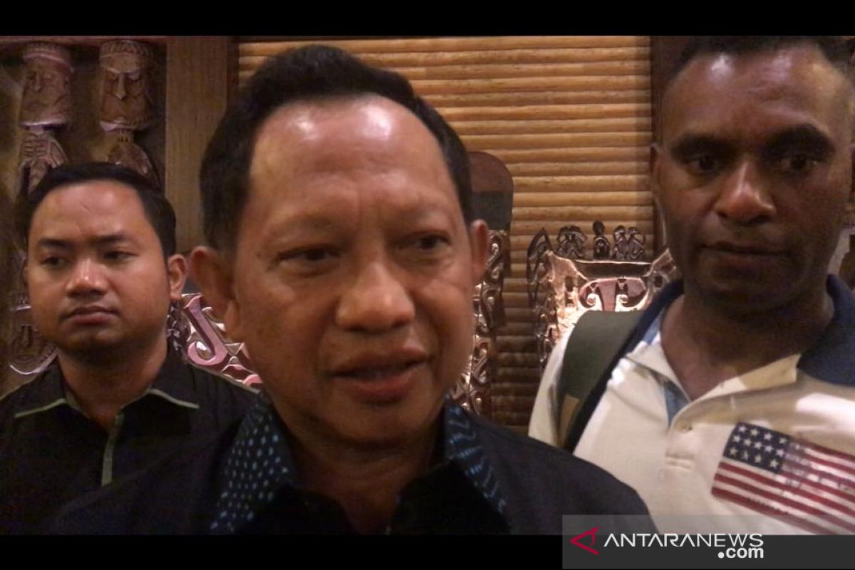 Mendagri Tito lapor situasi Papua ke Menko Polhukam
