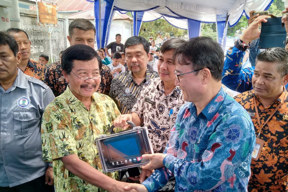 Nelayan Belitung terima bantuan 10 unit teknologi 