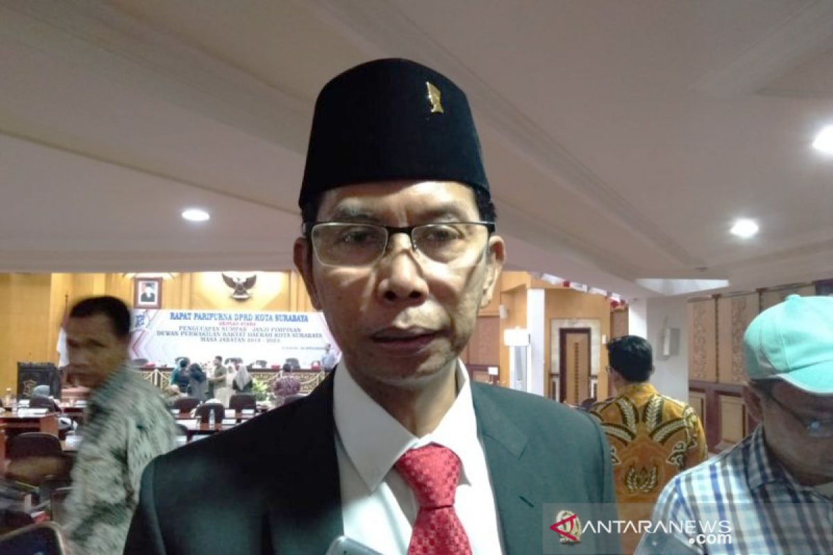 Ketua DPRD Surabaya ajukan musyawarah mufakat terkait interpelasi