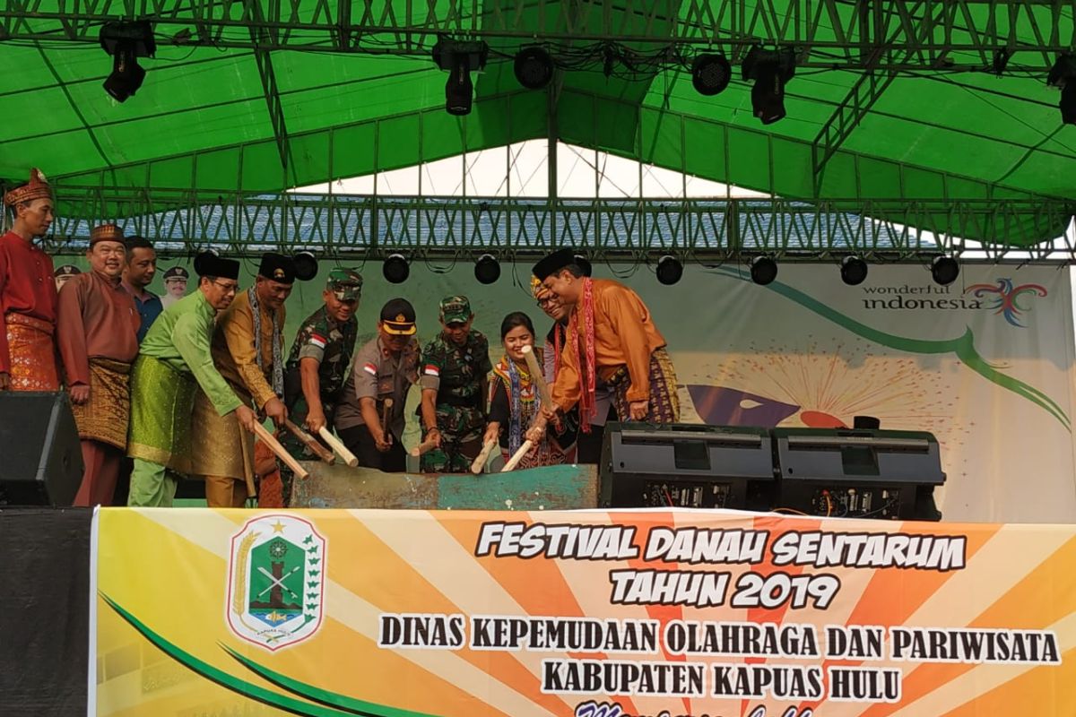 Festival Danau Sentarum hadirkan perempuan ikut "cross trobos"