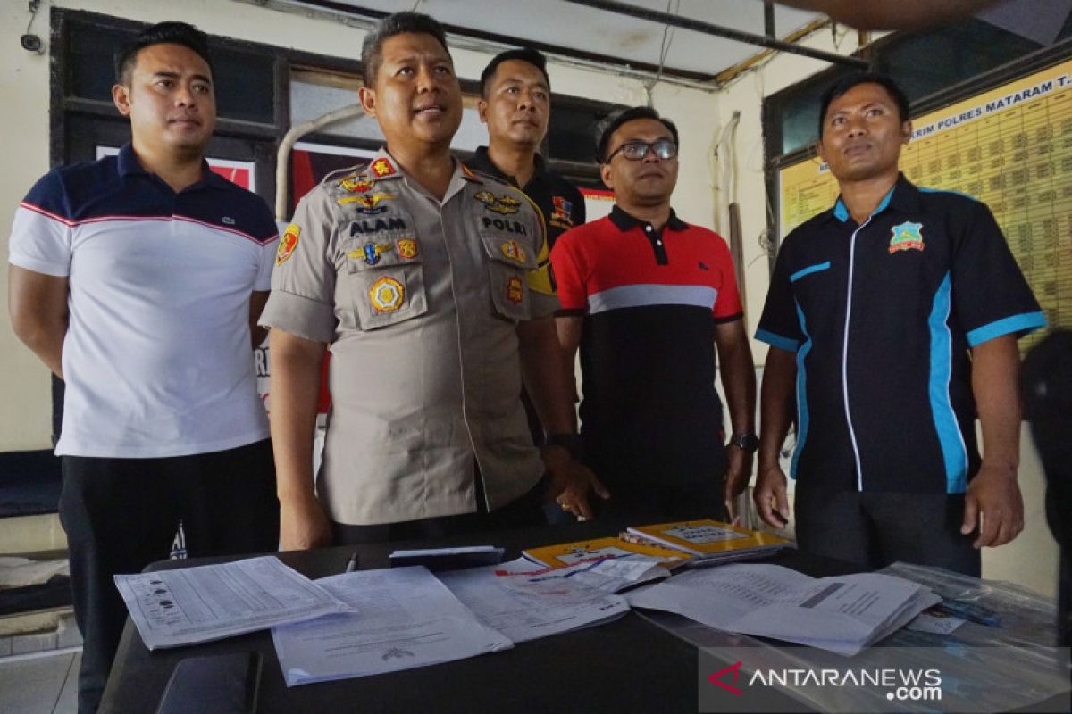 Bendahara pokmas rumah tahan gempa ditangkap Polres Mataram