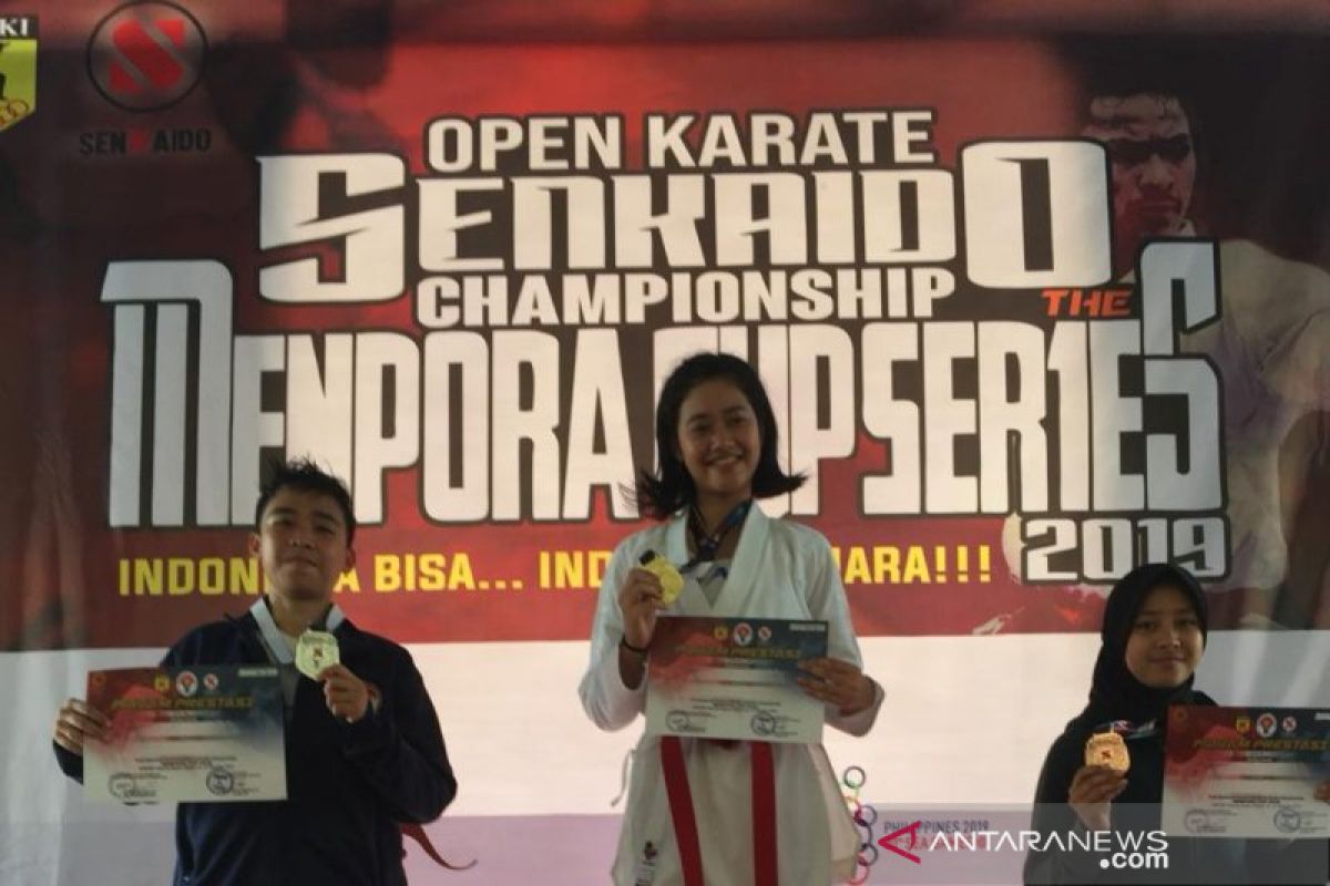 Karateka Lampung Lingga-Cynthia sabet medali Piala Menpora 2019