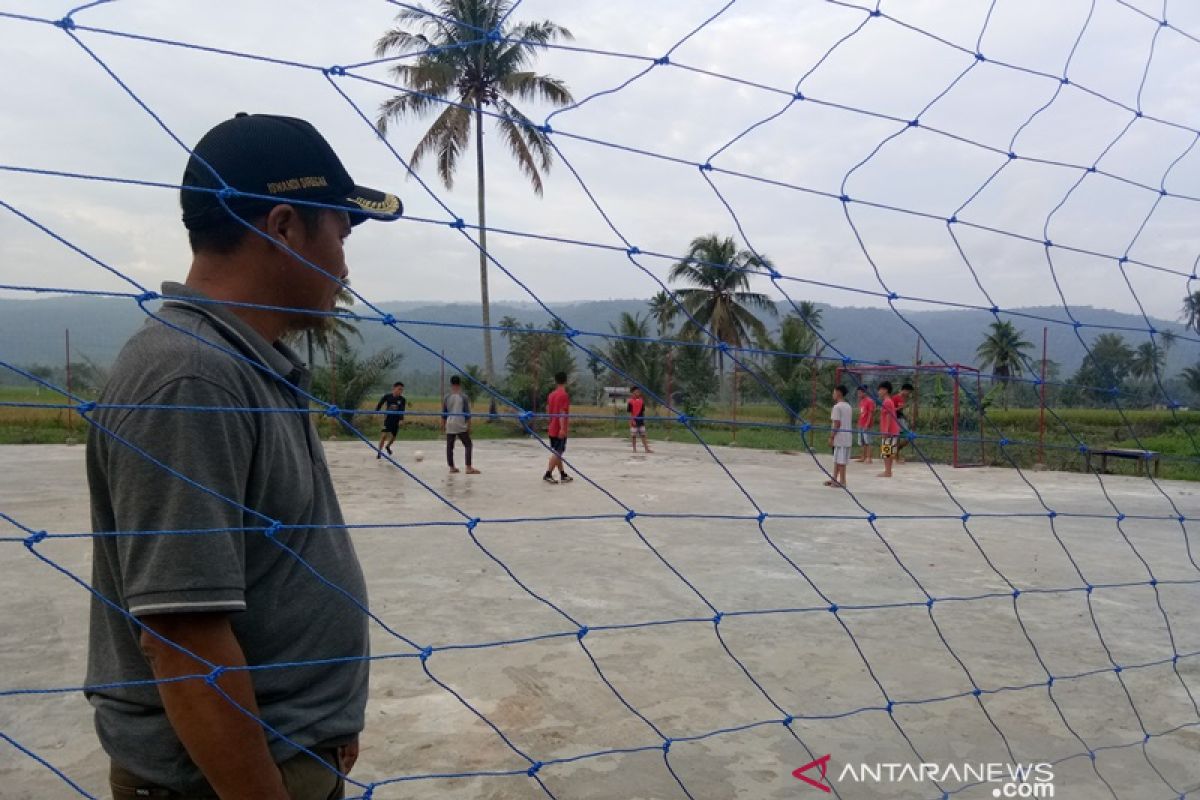 Pasir Matogu mengolahragakan masyarakat lewat dana desa