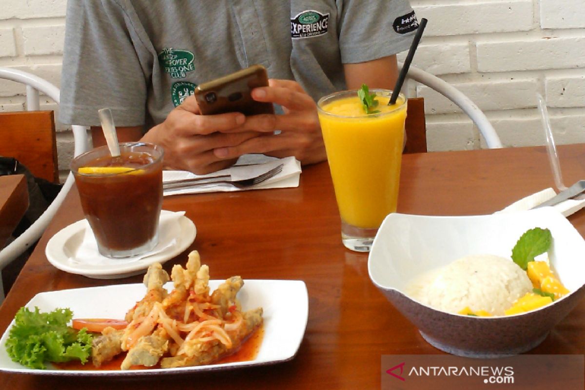 Kafe modern WiHaus kembangkan wisata kuliner baru khas Thailand di Garut