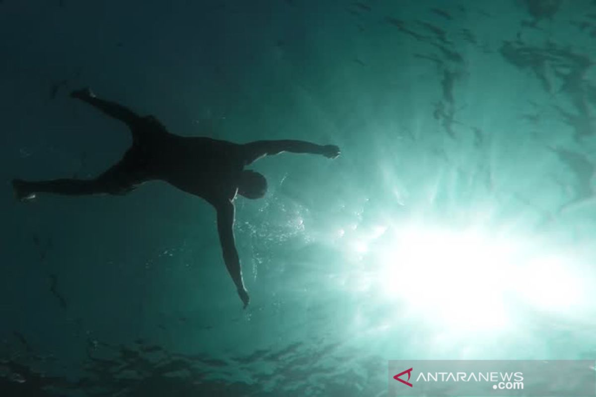 Turis asing asal Perancis terseret arus di Pantai Pasut