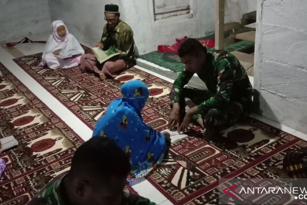 Satgas TMMD tingkatkan pengetahuan agama anak-anak di desa terpencil