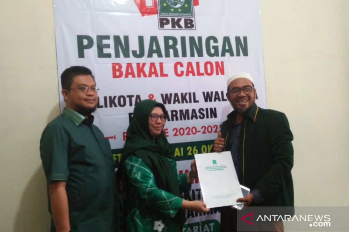 Dukun sunat ini ramaikan bursa Pilkada Banjarmasin