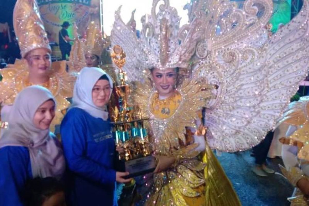 Kostum kreatif DPD Katalia juara pada Festival Angso Duo 2019