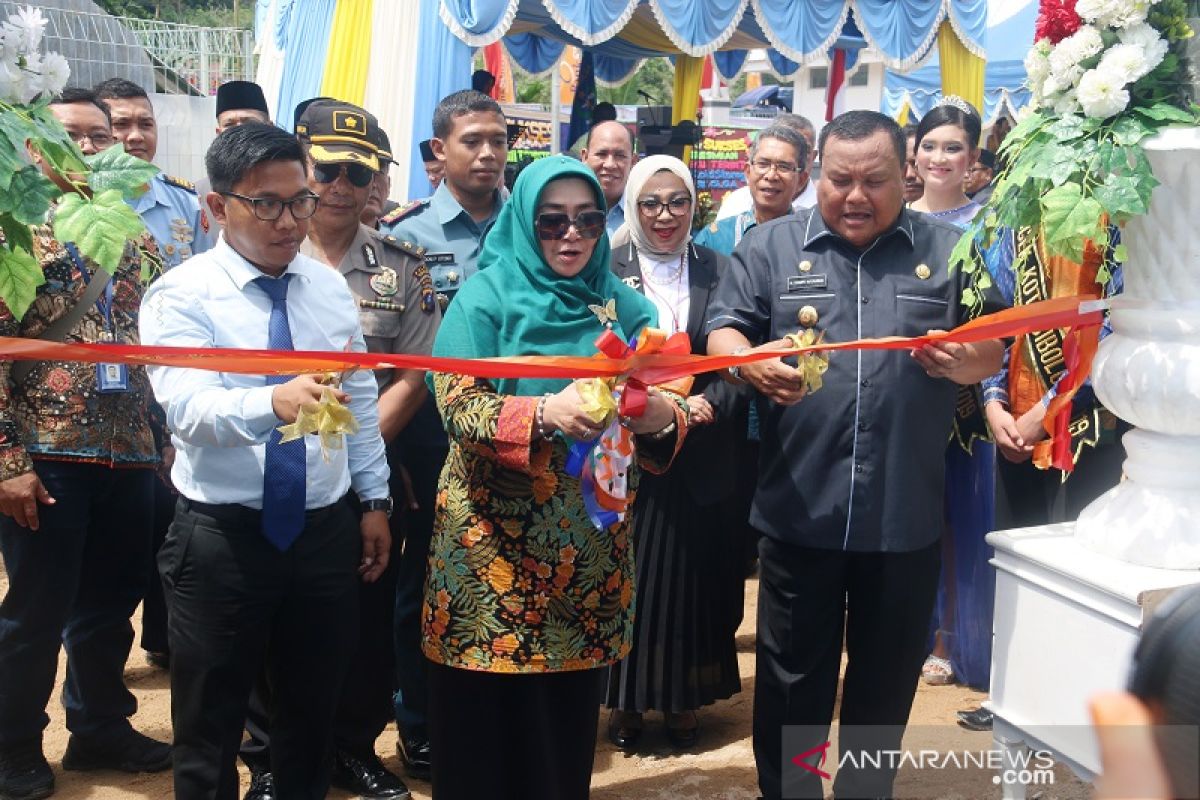 Ruang beku terintegrasi berbiaya Rp19 miliar diresmikan dan diserahkan ke Pemkot Sibolga