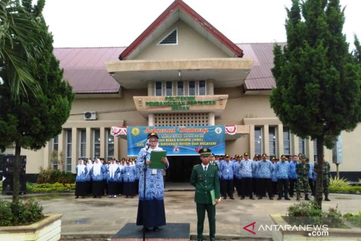 Direktur Polbangtan Medan ajak mahasiswa bersatu majukan tanah air