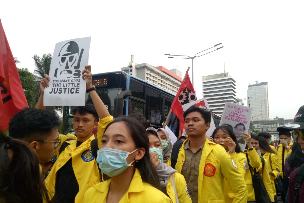 Mahasiswa UI datang ikuti aksi Indonesia  Memanggil