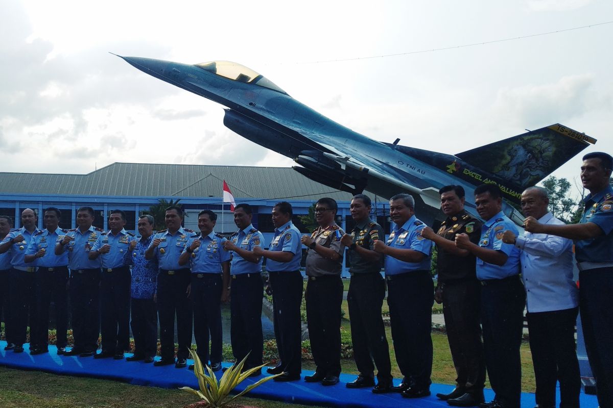 Pesawat F-16 terbakar disulap jadi monumen di Lanud Roesmin Nurjadin