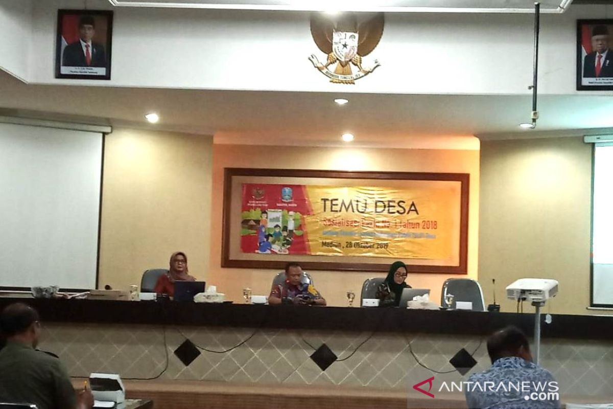 Komisi Informasi Jatim sosialisasikan SLIP Desa di Madiun