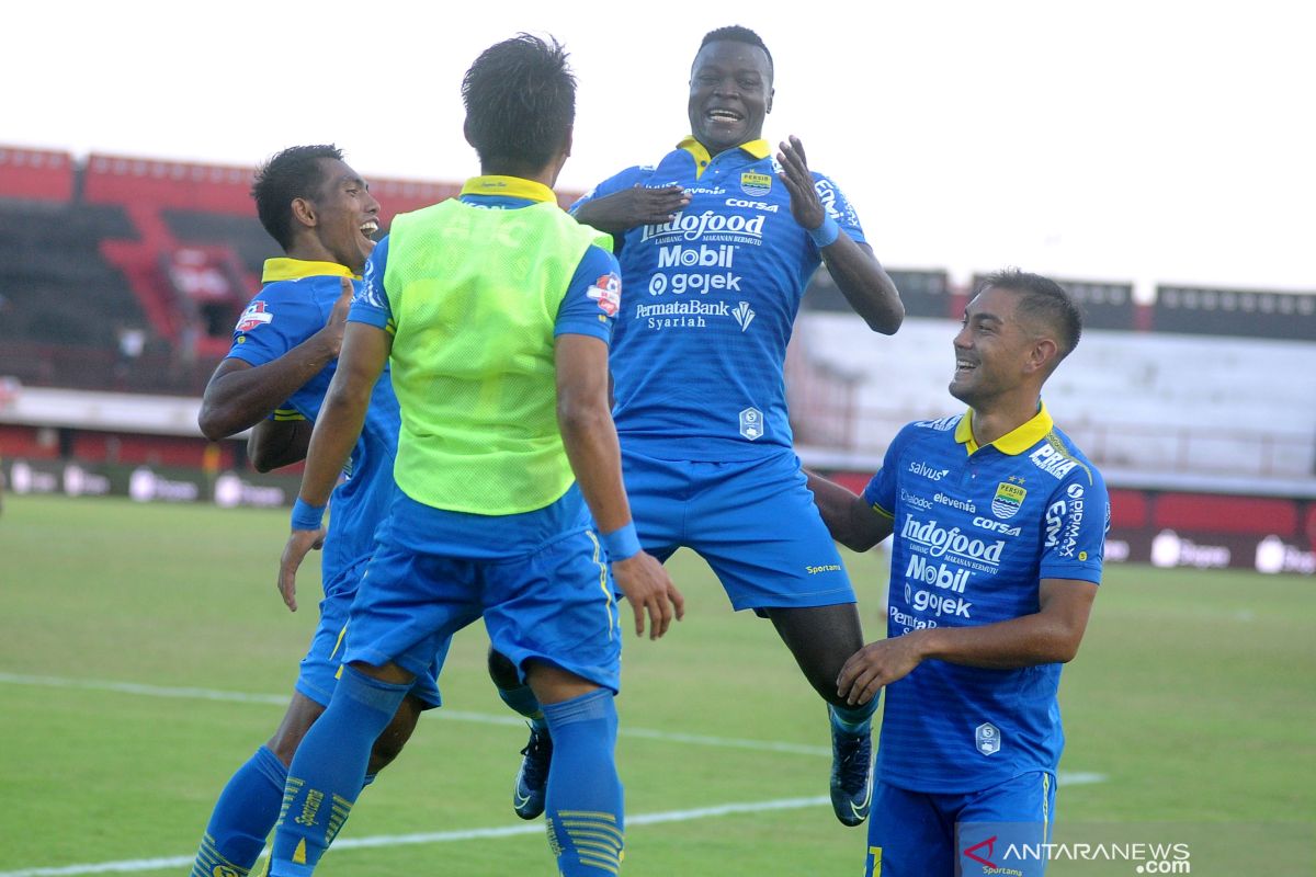 Persib raih kemenangan berharga atas Persija 2-0