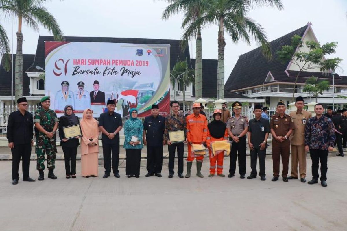 Bupati Tanjabbar: Persatuan pemuda Indonesia merupakan keharusan