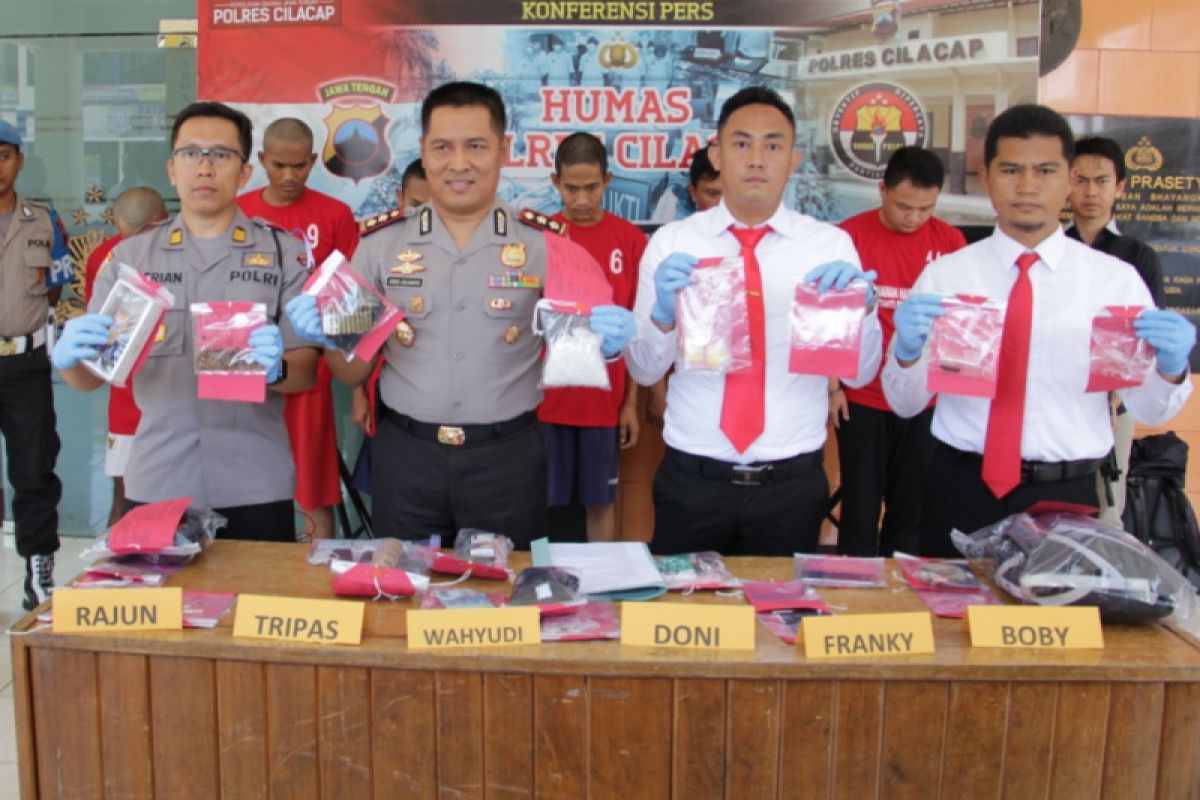 Polisi Cilacap berhasil amankan 482 gram sabu-sabu