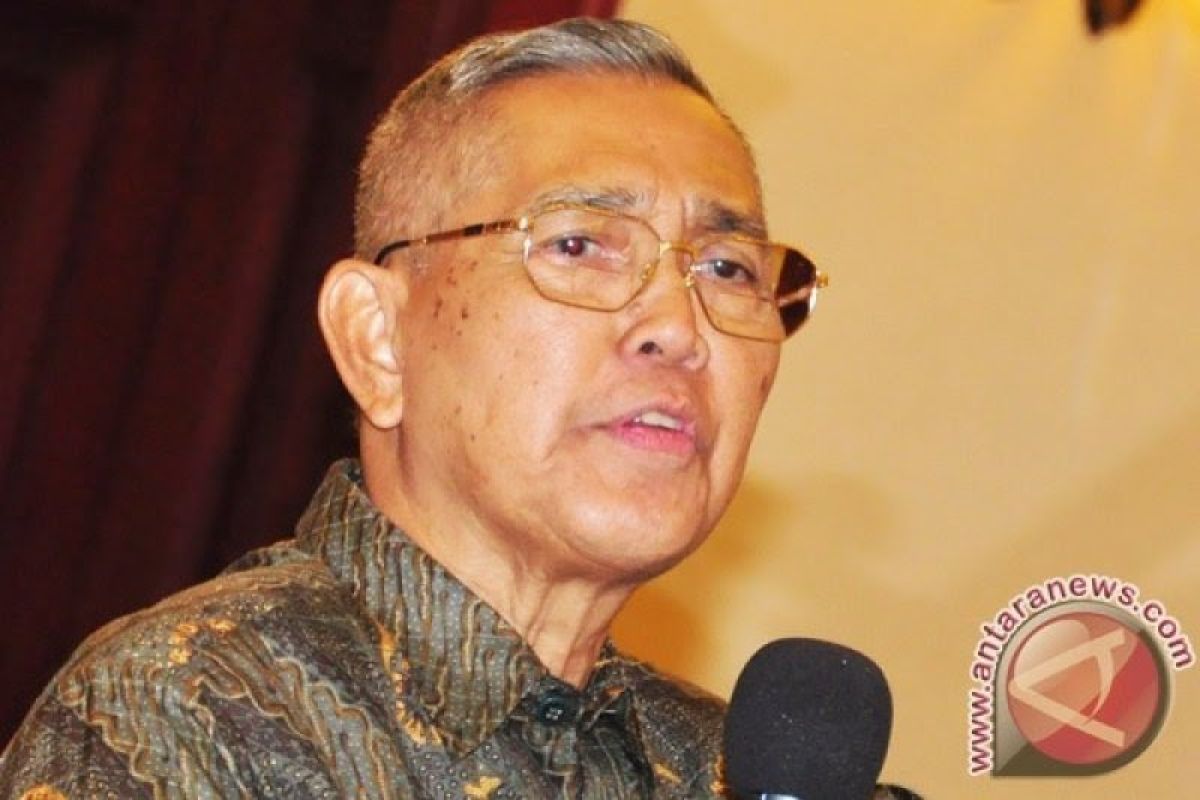 Try Sutrisno: jabatan menteri pertahanan patut untuk Prabowo