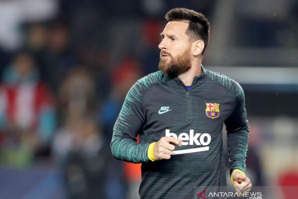 Dari pada ditarik keluar lapangan, Messi lebih pilih jadi cadangan