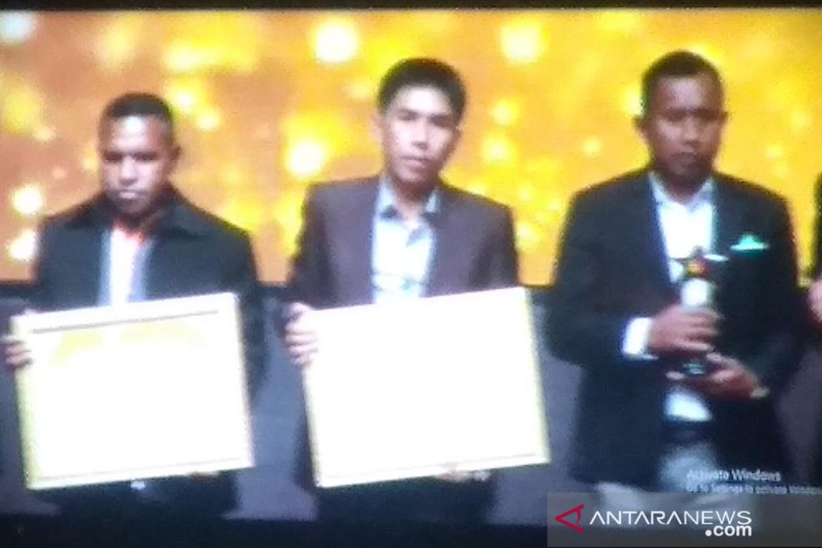 Bawaslu Agam raih penghargaan Bawaslu Award 2019 kategori mediator terbaik