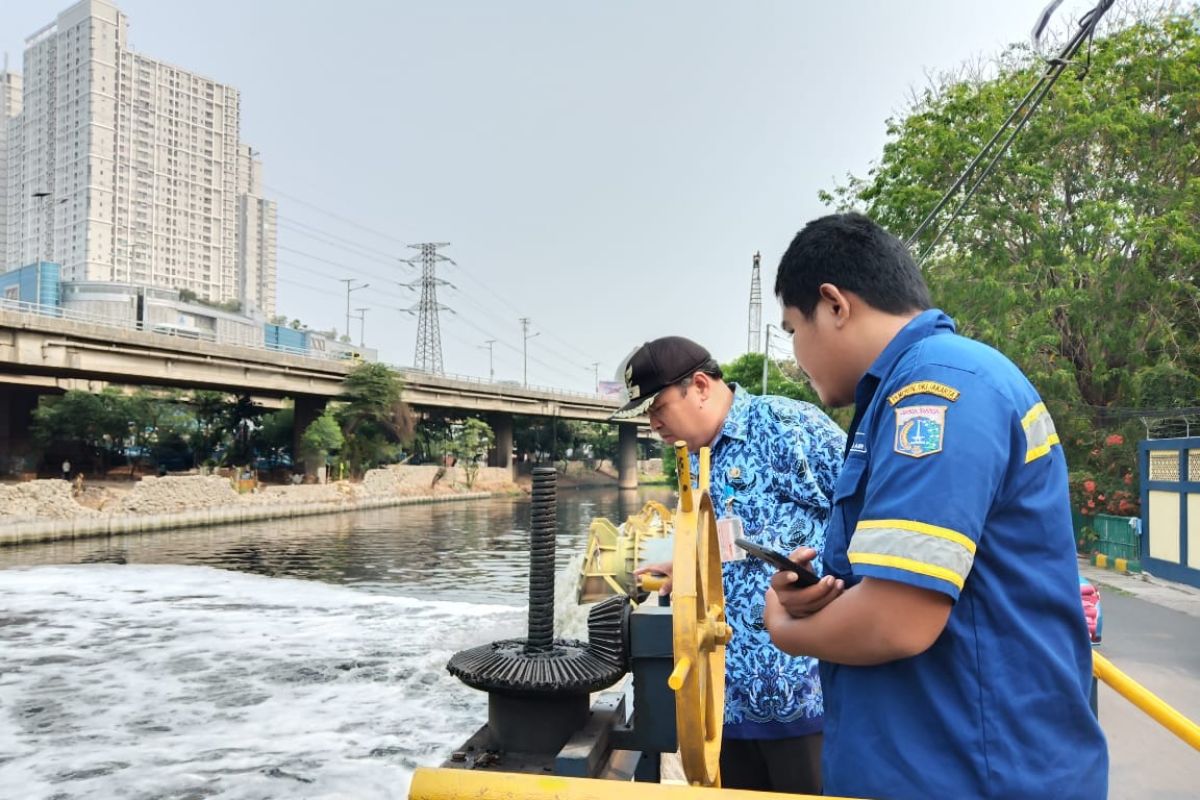 Hasil pengecekan antisipasi banjir temukan pompa bermasalah di Petamburan