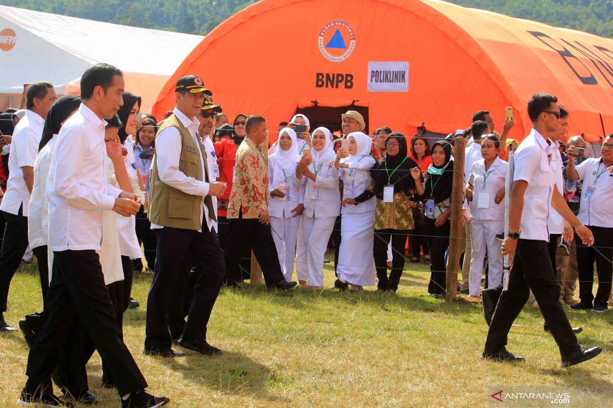 Warga kecamatan Salahutu rasakan lima gempa susulan