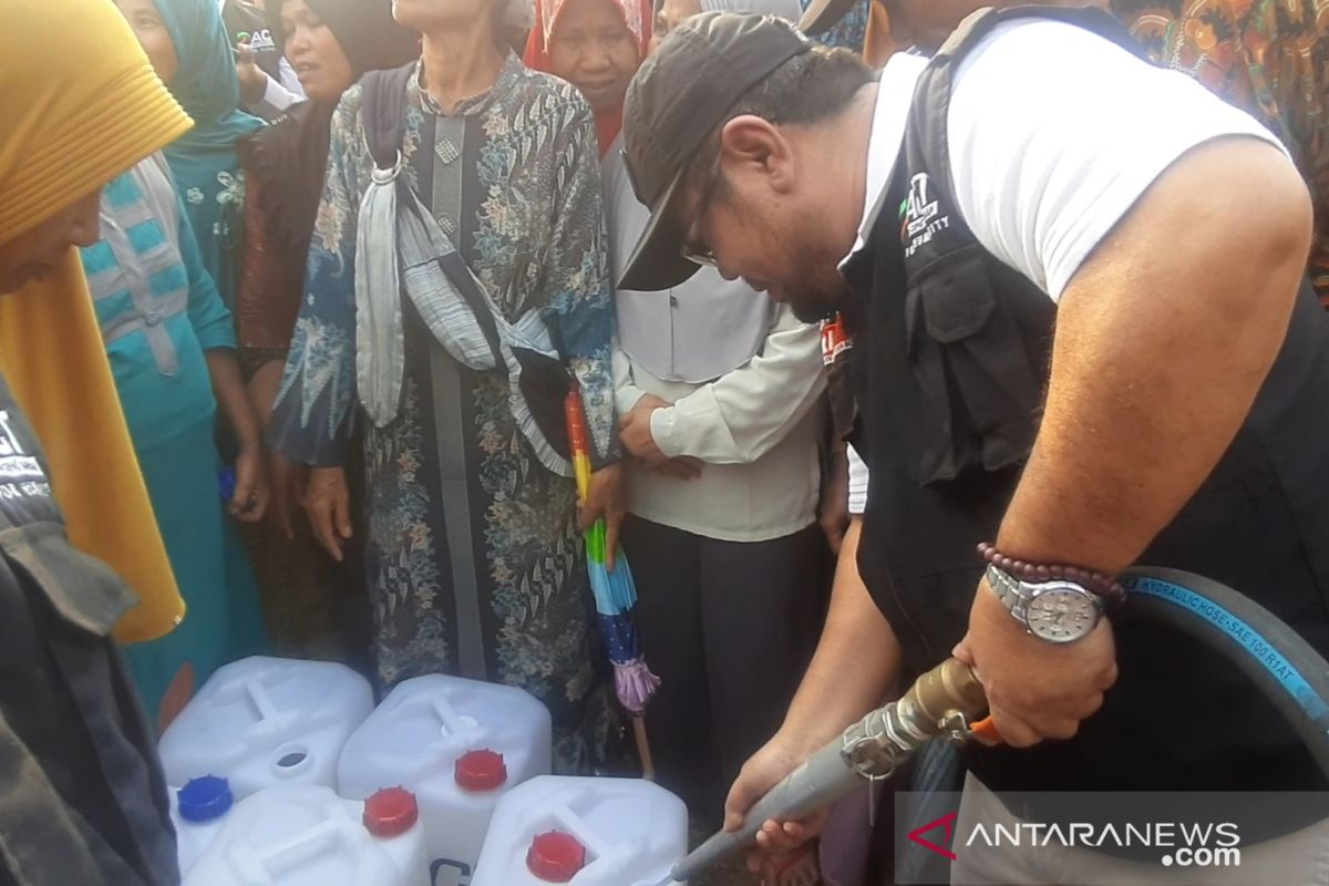 ACT salurkan 130 ribu liter air bagi warga terdampak kekeringan di Bekasi