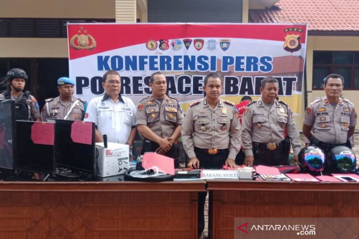 Komplotan pembobol ruko dan rumah warga di Aceh Barat diringkus polisi