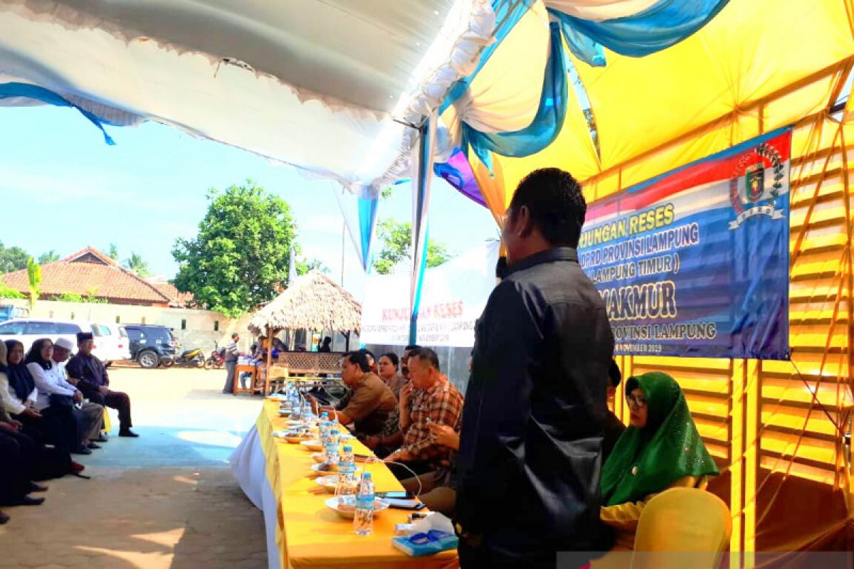 Sembilan legislator Provinsi Lampung reses di Kecamatan Labuhan Maringgai